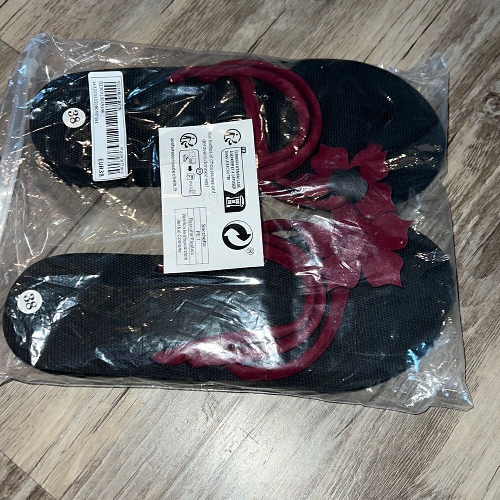 Womens sandals